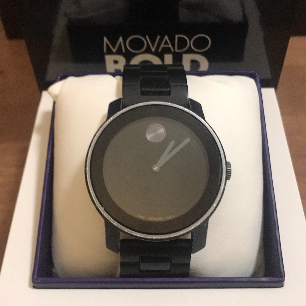 Large Movado BOLD watch, 42 mm black TR90